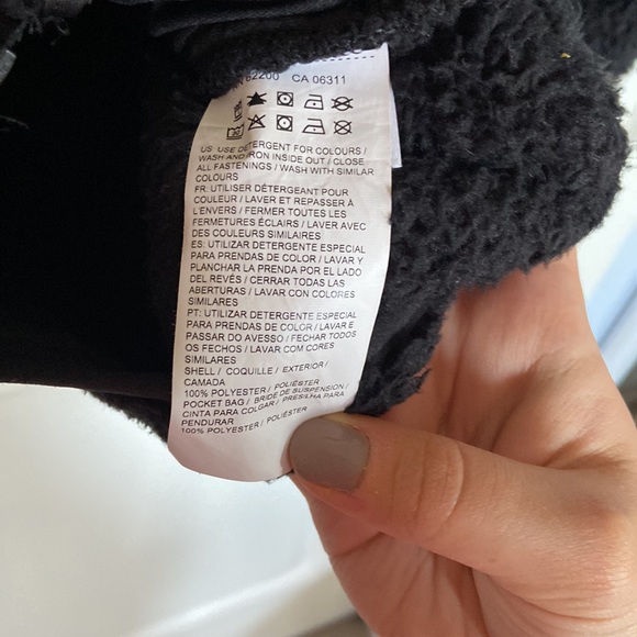 Puma Soft as a Blanket Sherpa Jacket - Picture 8 of 11